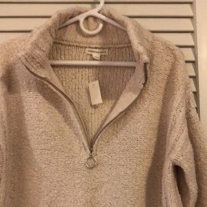Aeropostale zip up sweater, sz small